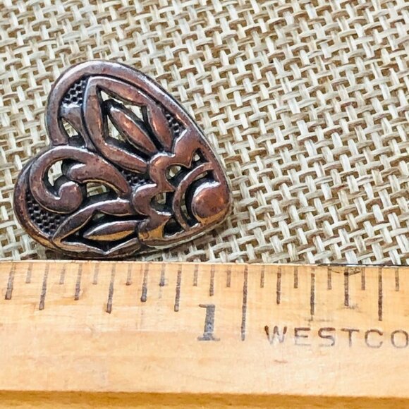 Brighton Womans Earrings Sterling Silver Over Brass Heart Stud Pierced Love - Picture 3 of 3